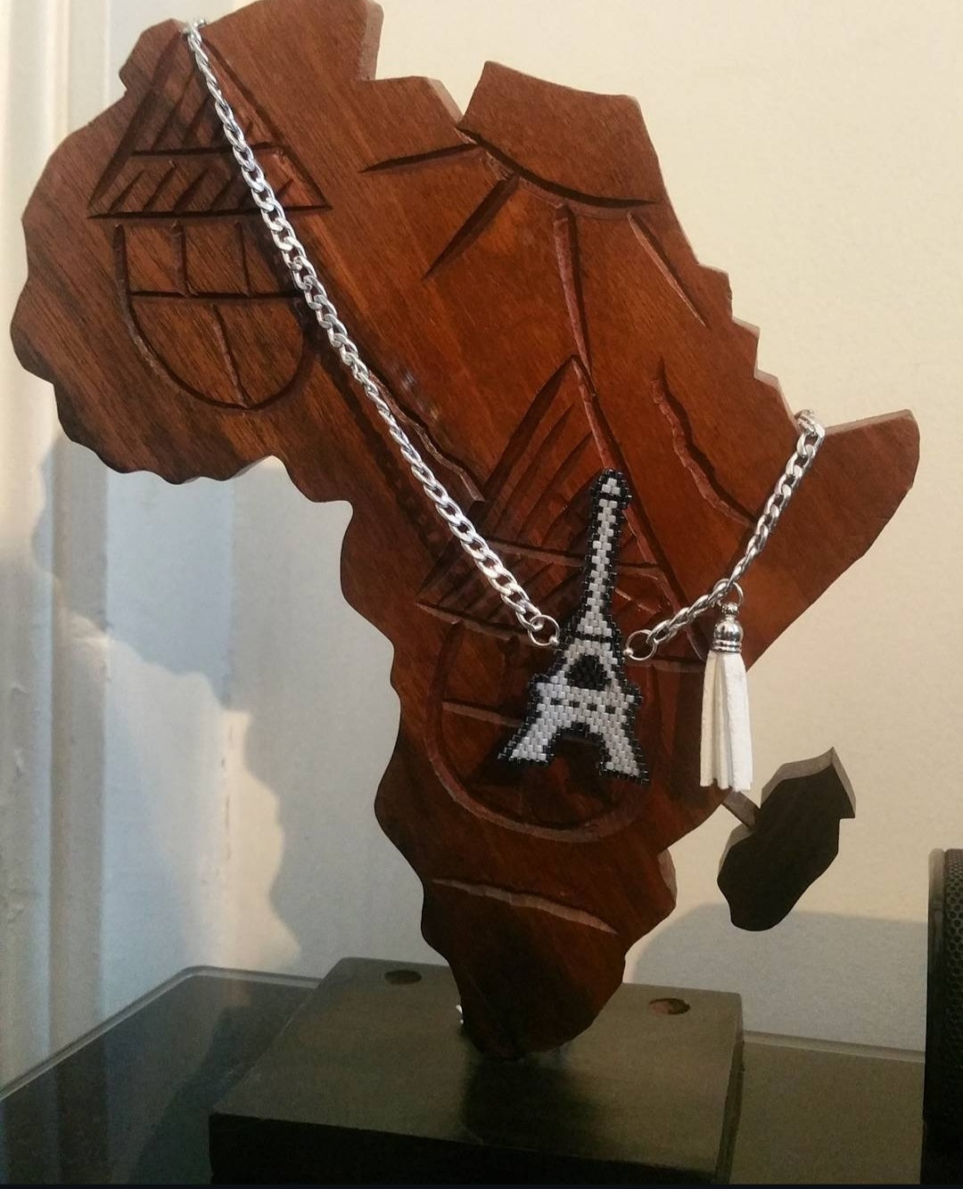 Personnalisation bijoux et casquette