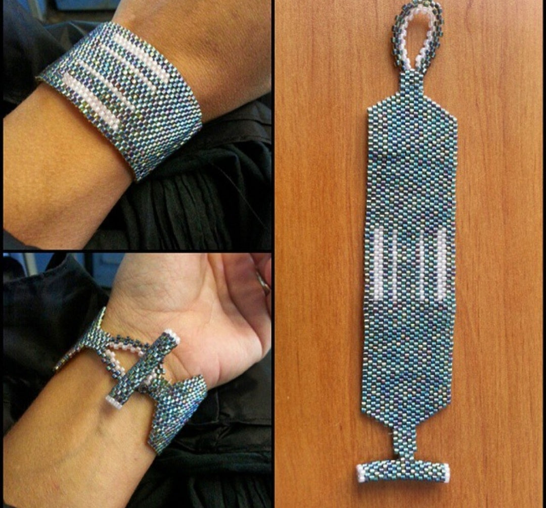 Personnalisation bijoux et casquette